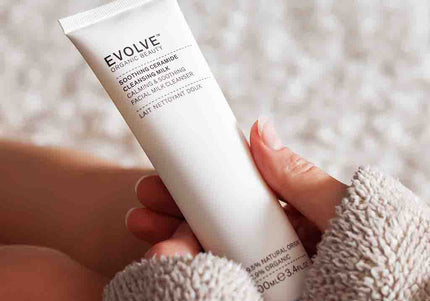 Soothing Ceramide Cleansing Milk - Evolve
