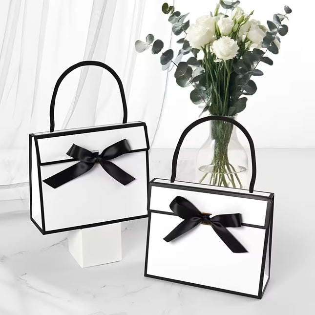 Kado Tasje (karton) wit/zwart (per stuk)