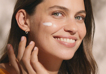 C+C Vitamin Dry Touch Sunscreen Fluid SPF30 -  Natura Bissé
