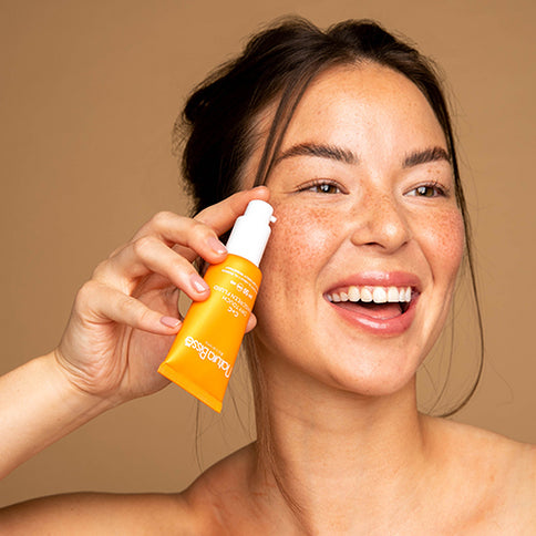 C+C Vitamin Dry Touch Sunscreen Fluid SPF50 -  Natura Bissé